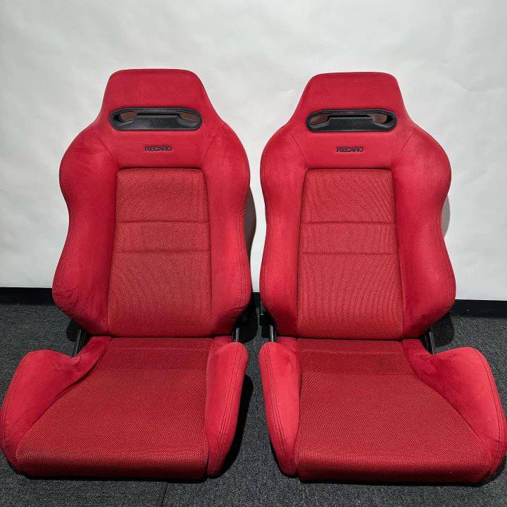 red recaro seats